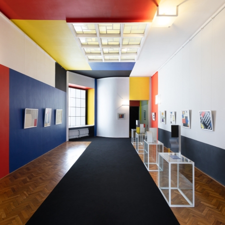 Władysław Strzemiński, "Neoplastic Room", present view, 2020, photo: Anna Zagrodzka, collection of Muzeum Sztuki, Łódź