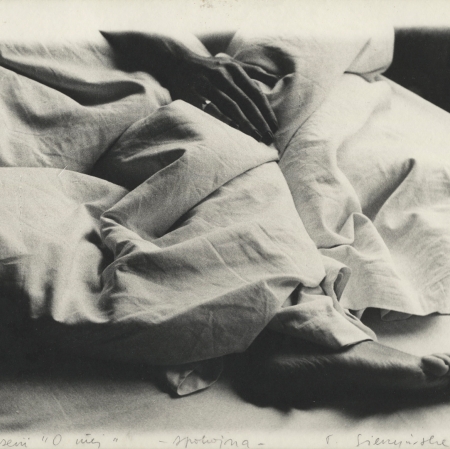 Teresa Gierzyńska, "Calm" from the series "About her", 1980, black-and-white photograph, from the collection of Muzeum Sztuki in Łódź