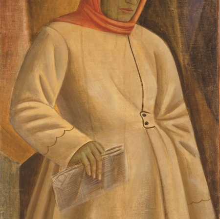 portret kobiety w płaszczu trzymającej gazetę w jednej dłoni