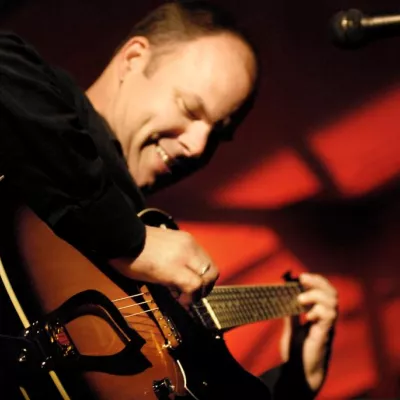 David Grubbs - Henry Flynt na falach radiowych